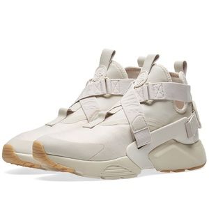 Nike Air Huarache City